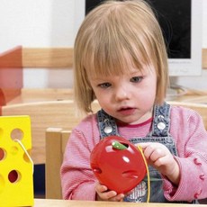 실꿰기 장난감 원목 사과 8x8x8.7cm 생일선물 엄마표 유아교구 실꿰기놀이 구슬꿰기놀이 아기교구