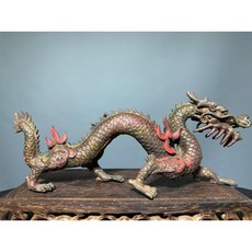 銅製龍雕藝術擺飾, 銅色