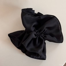 자오루쓰와 같은 스타일의 초대형 블랙 헤어밴드 여성용 가을/겨울 번헤어 스타일 고급스러운 느낌의 헤어밴드, 새틴 중형(일반 소재)