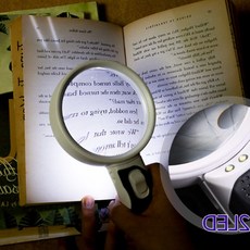 튜링텍 LED조명 돋보기 야간 돋보기, 1개, 화이트