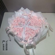 永生花玫瑰愛心禮盒, 33朵粉玫瑰 愛心款 圖片實拍
