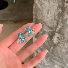 투니스 샤이닝 기하학 귀걸이