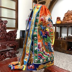 太子立身精繡凸棉披風