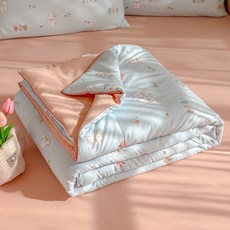 물세탁 가능한 면 여름용 이불 에어컨 이불 세탁기 사용 가능한 얇은 이불, 150*200cm 싱글 여름 이불, 귀여운 토끼 버섯