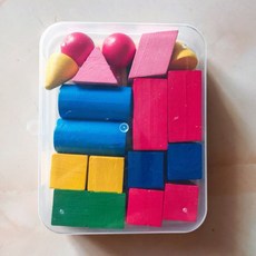 台灣熱銷 幾何模具 小學1-2年級數學學具立體圖形幾何體模型正長方體圓錐柱三稜敎具, 1個, 木製幾何體【7種18粒】盒裝