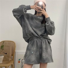 페이준 여성 봄가을 라운드 긴팔 맨투맨+캐주얼 반바지 트레이닝 투피스 YJ1548