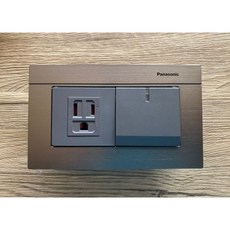 Panasonic 鈦坦灰 GLATIMA 一切ㄧ插 ㄧ開兩插座 WTGF6100DS 一開二插