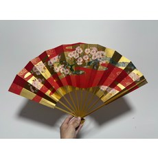 十松屋福謹制 雙面手繪金箔櫻花紅葉摺扇, 如圖所示, 1個