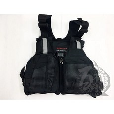 太平洋POKEE輕量浮力衣救生衣，買再送台灣製餌盒, 快閃救生衣