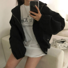 메이비 오버핏 후드 바람막이 야상 자켓