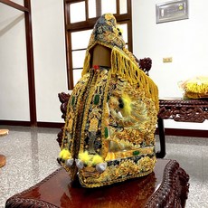 五府千歲神明衣 龍紋織錦緞布 神像雪衣 鑲玉設計, 黑色（池王）,尺二長, 1個