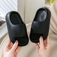 兒童拖鞋，簡約環保材質超軟防滑厚底居家室內涼拖