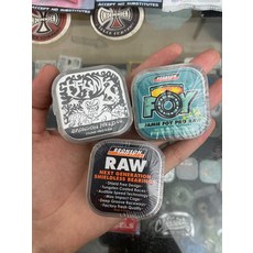 Bronson RAW 軸承 新款簽名款 滑板軸承, 如圖所示, 1個