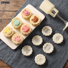 DFMEI 可愛卡通動物月餅模具家用手壓式磨具烘焙按壓冰皮綠豆糕, 1個, 50g卡通動物【1模+6花片】:如圖