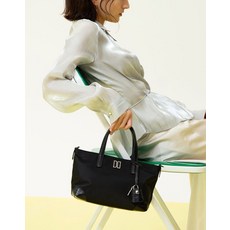 닥스 DAKS WOMENS ACCESSORIES 블랙 크로커 소가죽 배색 나일론 토트백 S DCBA6E050BKDCBA6E050BK 101873