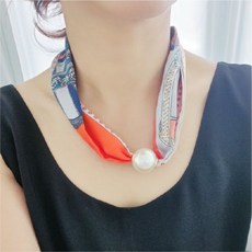 [기회공작소] 원터치 자석 스카프 예쁜스카프 진주목걸이 봄 가을 부드러운 실크 느낌 예쁜스카프