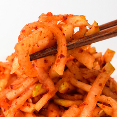 [국내산특품]제주월동무로 김장한 얼큰시원 무생채, 1개, 1kg