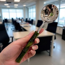304不鏽鋼勺子復古珠光竹節柄仿玉圓頭西餐勺 副廠商品, 1個, 橄欖竹節綠大圓頭更 2支裝