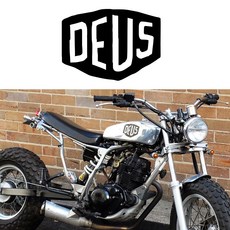 오토바이 데칼 스티커 데우스 deus 스타일 2번 음각 사이즈15cm, 1개, 블랙