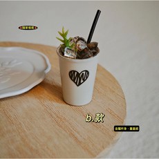 高檔合金 迷你仿真 冰美式 拿鐵咖啡 冰咖啡 I350 小鋼杯 娃娃屋 食玩 微景觀 模型, 1個, 白杯身款（杯身圖樣隨機，多拍僅量不重覆）