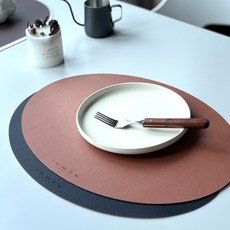 라몬하우스 양면 가죽 테이블매트, 2개, 43.5*32, 카멜브라운/블랙 에그