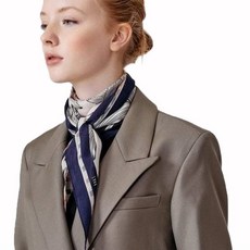 브랜드정품 닥스 DCSC4F351N2SILK100%네이비 체크플라워 마름모 실크스카프 321659