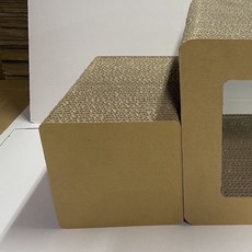 BOX Miracle 奇裝異盒 J款 貓抓板貓窩, 詳見包裝, 詳見包裝, 正方形丸椅1個