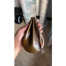 袋鼠皮收納袋 棕綠色 文玩袋 手串耳機充電器核桃等零物收納 日本鞣制