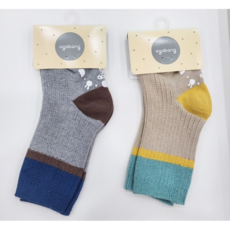 아가방 송파nc점@/49%할인/울아가 편안한 중목 기장의 양말/어느 옷에나 다 잘어울리는 양말/미끄럼방지가 있어 활용이 좋아요/어린이집 생일 답례품으로도 좋아요 굿