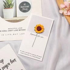 有感選物 台灣現貨 乾燥花賀卡 滿天星卡片 送禮卡片 母親節卡片 生日卡片, 太陽花, 1個