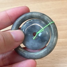 君遇 A貨翡翠 糯種烏雞子母扣 永結同心 平安扣 吊墜, 1個