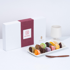 [모이서울] 쫀득 담백 고급스러운 수제 그릭요거트모찌 찹쌀떡 싱글구성(보냉백 냉동포장), 55g, 35개