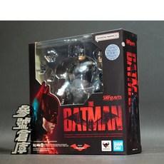 S.H.Figuarts SHF 蝙蝠俠 2022 羅伯派汀森 DC, 1個