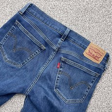 (구제의류)리바이스 보이프렌드 데님 청바지 25 / 빈티지아워 250325