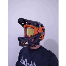 山地車全盔 越野速降頭盔 附風鏡, 1個