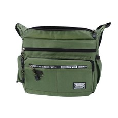 男用多口袋斜背包 綠色