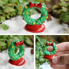 크리스마스 미니어처 인형 장식 수지 미니 산타 순록 나무 마을 피규어 LED 크리스마스 요정 정원 액세서, Wreath