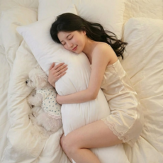 코트니 다키마쿠라 애니 베개 바디필로우 160x50, 화이트 화이트