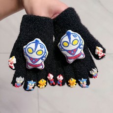 秋冬新款兒童奧特曼手套，毛絨保暖分指卡通可愛手套，學生寫字防寒五指套