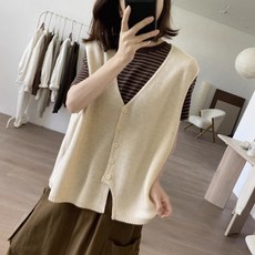 PETITBATH 여성 베이직 브이넥 버튼 니트 베스트 SJJ121545