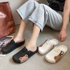 여성 베어 버클 스트랩 슬리퍼 2color 귀여움과 편안함 초경량 실내외 겸용 (64315143)
