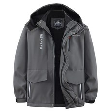 男款冬季加絨加厚衝鋒衣外套，三合一迷彩防潑水防風設計