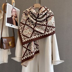 【送媽媽的禮物】新款簡約幾何花紋印花圍巾秋冬保暖親膚時尚百搭多功能圍脖披肩女