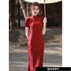 紅色旗袍連衣裙2024新款：改良中式復古風，伴娘禮服/敬酒服/尾牙聚會優選