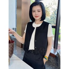 黑色蕾絲拼接圓領馬甲短款上衣女春夏新款外搭坎肩