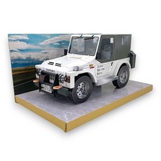 Suzuki jimmy 復古版紙紮模型, 1個, 無內裝