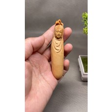 太行崖柏 觀音手把件, 如圖所示, 1個