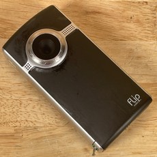 플립 비디오 울트라 손떨림 방지 포켓 캠코더 블랙 고화질 1.5인치 화면, 플립 비디오 울트라 손떨림 방지 포켓 캠코더 블랙 고화