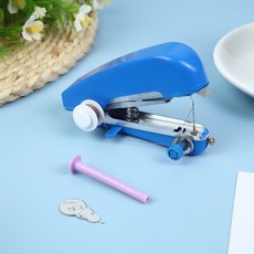 手持中型縫紉機便攜式迷你微型手持簡易縫衣服神器繡花裁縫機手動, 如图, 藍色