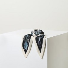 백화점 브랜드 닥스 DAKS DCSC5F667N2 닥스스카프네이비 플라워 플리츠 스카프 675981